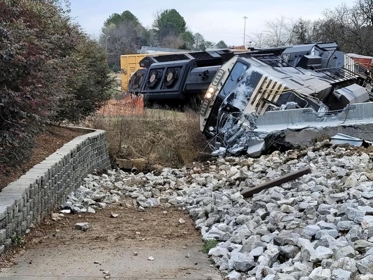 美國火車事故應(yīng)急處理，制度、措施與實踐，美國火車事故應(yīng)急處理，制度、措施與實踐全解析