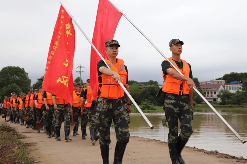 安徽抗洪最新視頻，展現(xiàn)堅(jiān)韌不拔的救援精神，安徽抗洪救援精神展現(xiàn)堅(jiān)韌不拔——最新救援視頻曝光