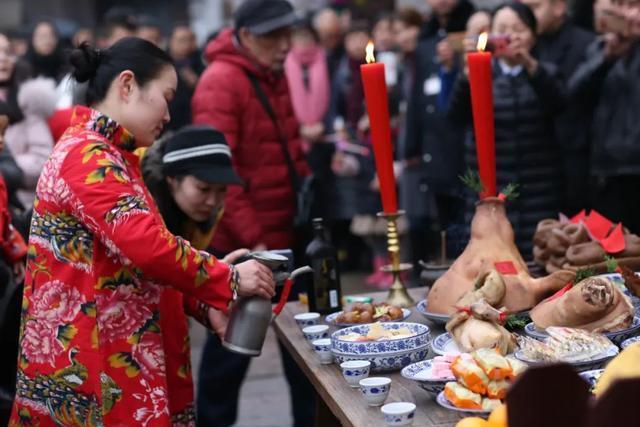 春節(jié)去烏鎮(zhèn)好玩嗎？——一場文化與自然的交織之旅，春節(jié)烏鎮(zhèn)游，文化與自然的完美交織之旅